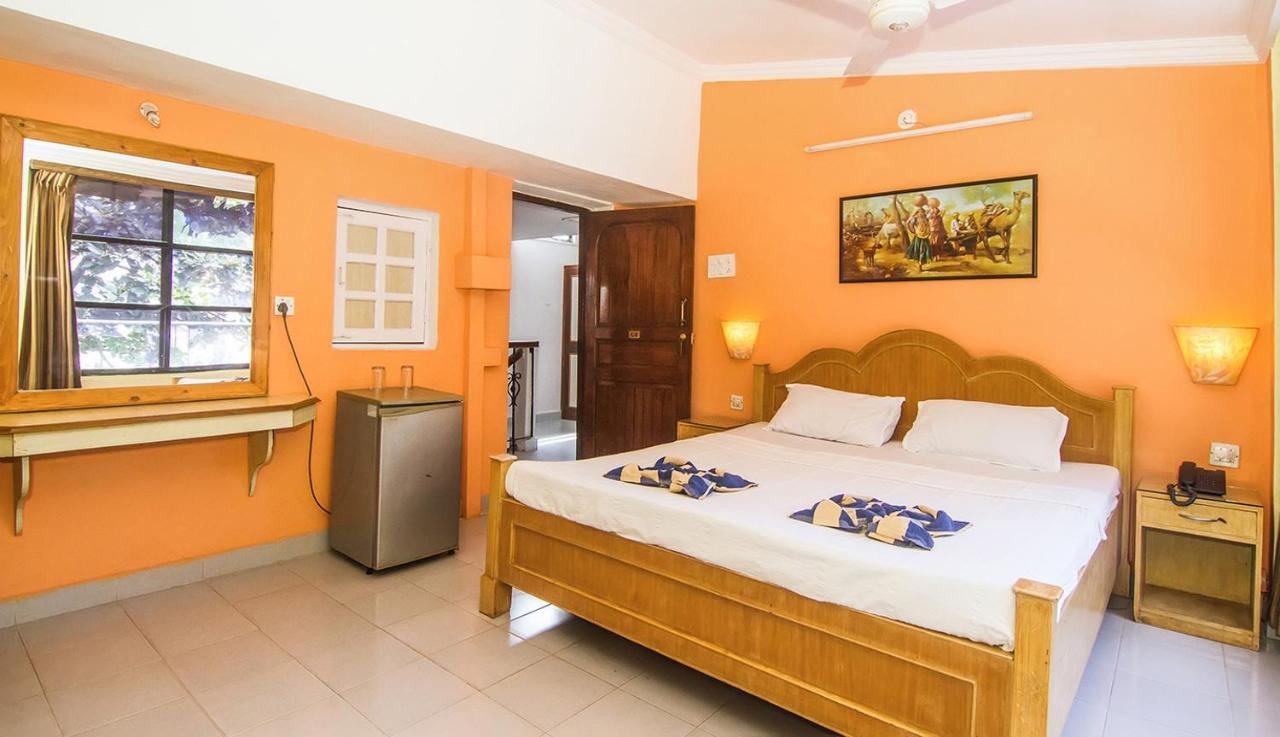 Lui Beach Resort Candolim Exterior foto
